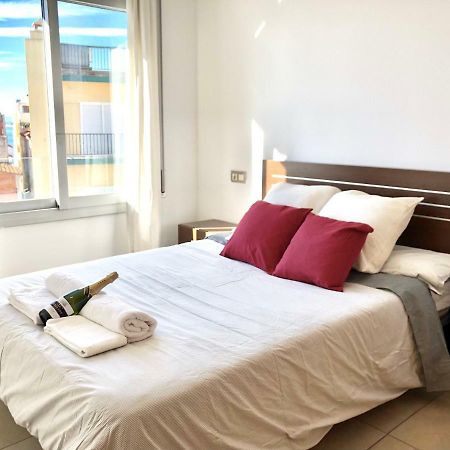 Apartament Familiar Av. Tarragona 罗萨斯 外观 照片