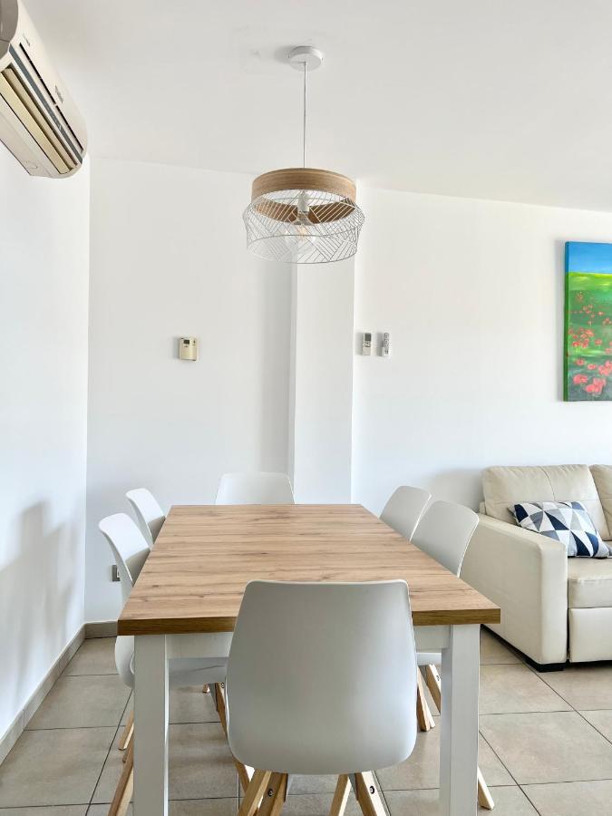 Apartament Familiar Av. Tarragona 罗萨斯 外观 照片
