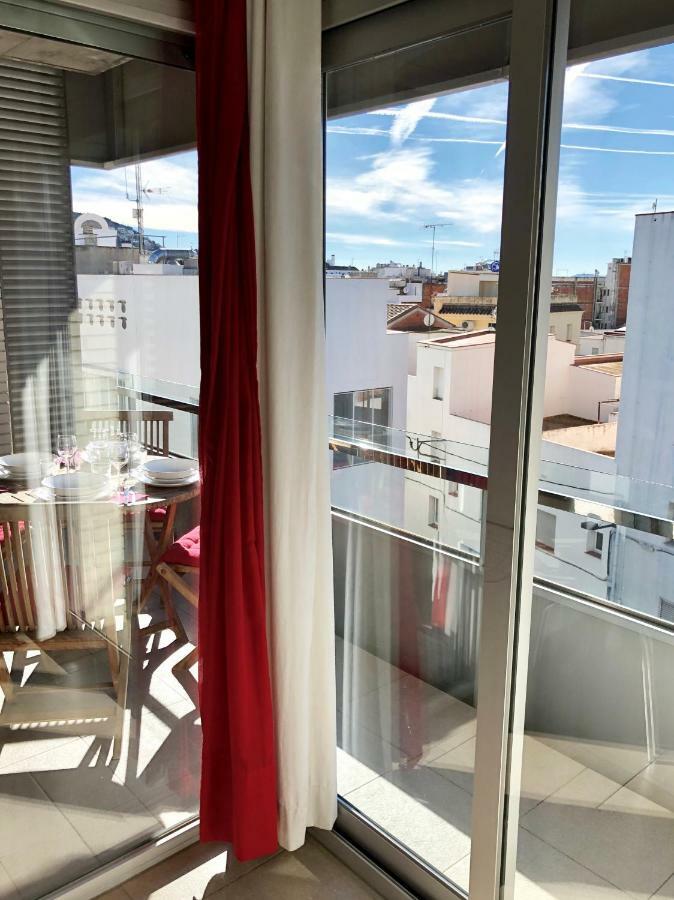 Apartament Familiar Av. Tarragona 罗萨斯 外观 照片